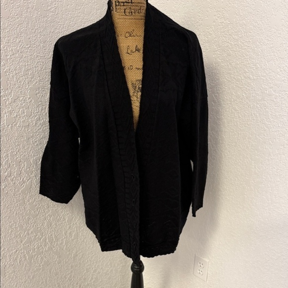 Vintage Carmelton Chic Black Women's Cardigan